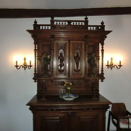 Han/Misafirhane Am Neumarkt