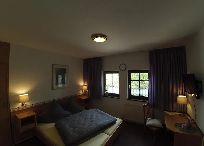 Am Neumarkt Цайц