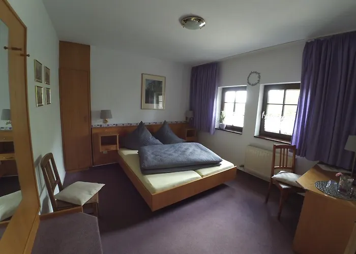 Am Neumarkt Мини-отель