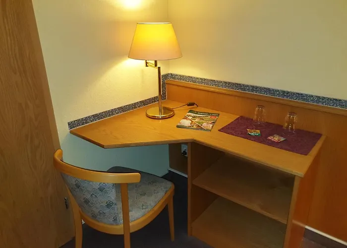 Am Neumarkt Värdshus Zeitz